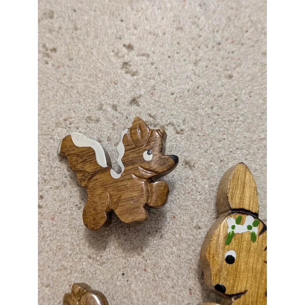 Whimsical Wooden Brooch Set Of 3 Woodland Animals Vintage Skunk Squirrel Rabbit